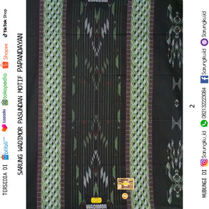 SARUNG WADIMOR PASUNDAN MOTIF PAPANDAYAN