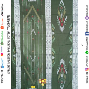 SARUNG WADIMOR PASUNDAN MOTIF TANGKUBAN